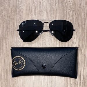 Ray-Ban Black Aviators